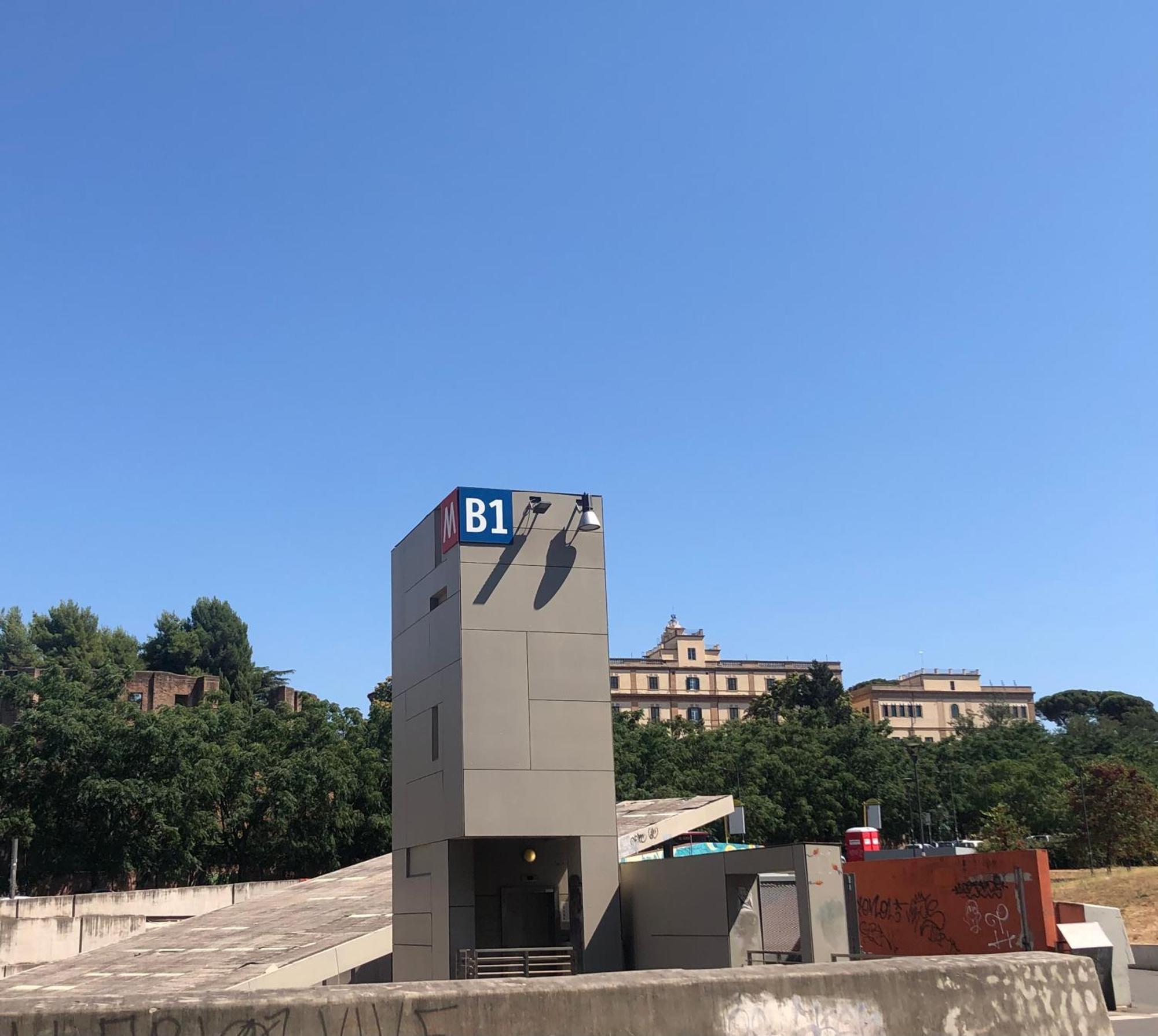 Viale Eritrea 43 Appartement